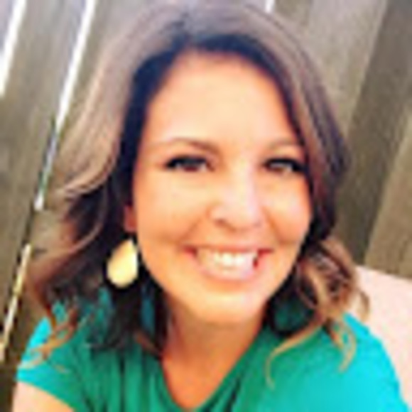 Meet your Posher, Lindsey - Picture 1 of 1